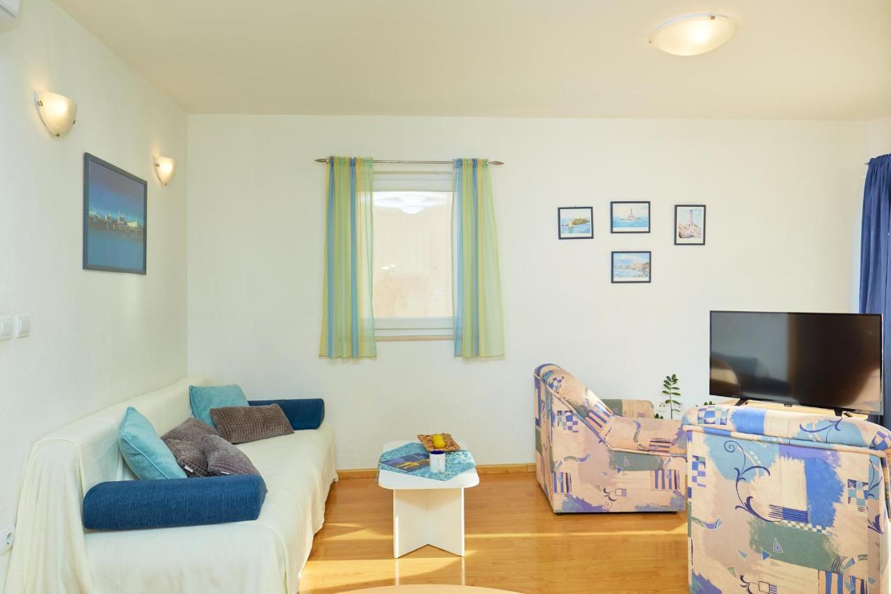 Apartments Zelic Tučepi Dış mekan fotoğraf
